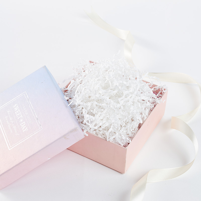 white crinkle paper